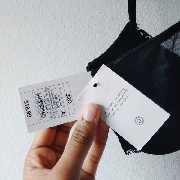 Bundle Of 2 Auden Push Up Bras - Picture 4 of 7